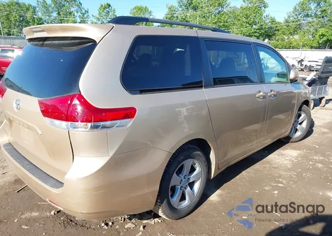 2011 Toyota Sienna Le V6/Le V6 Auto Access Seat from USA, damaged, VIN 5TDKK3DC1BS030276